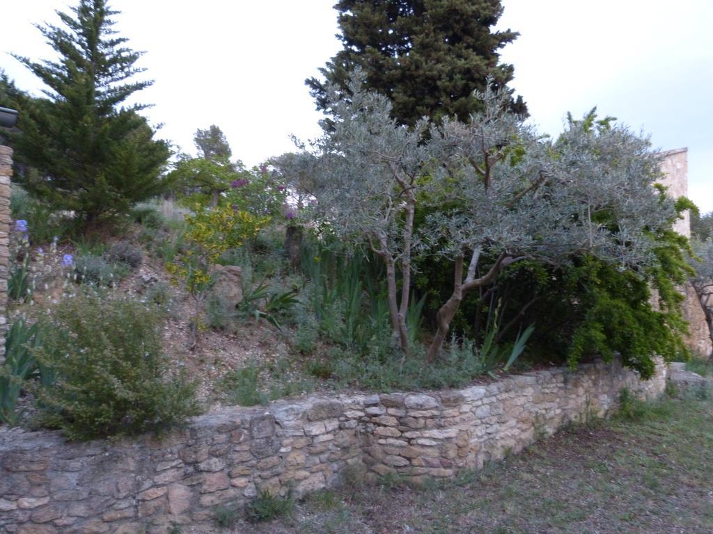 Lauris La Petite Maison De Marie Louise מראה חיצוני תמונה